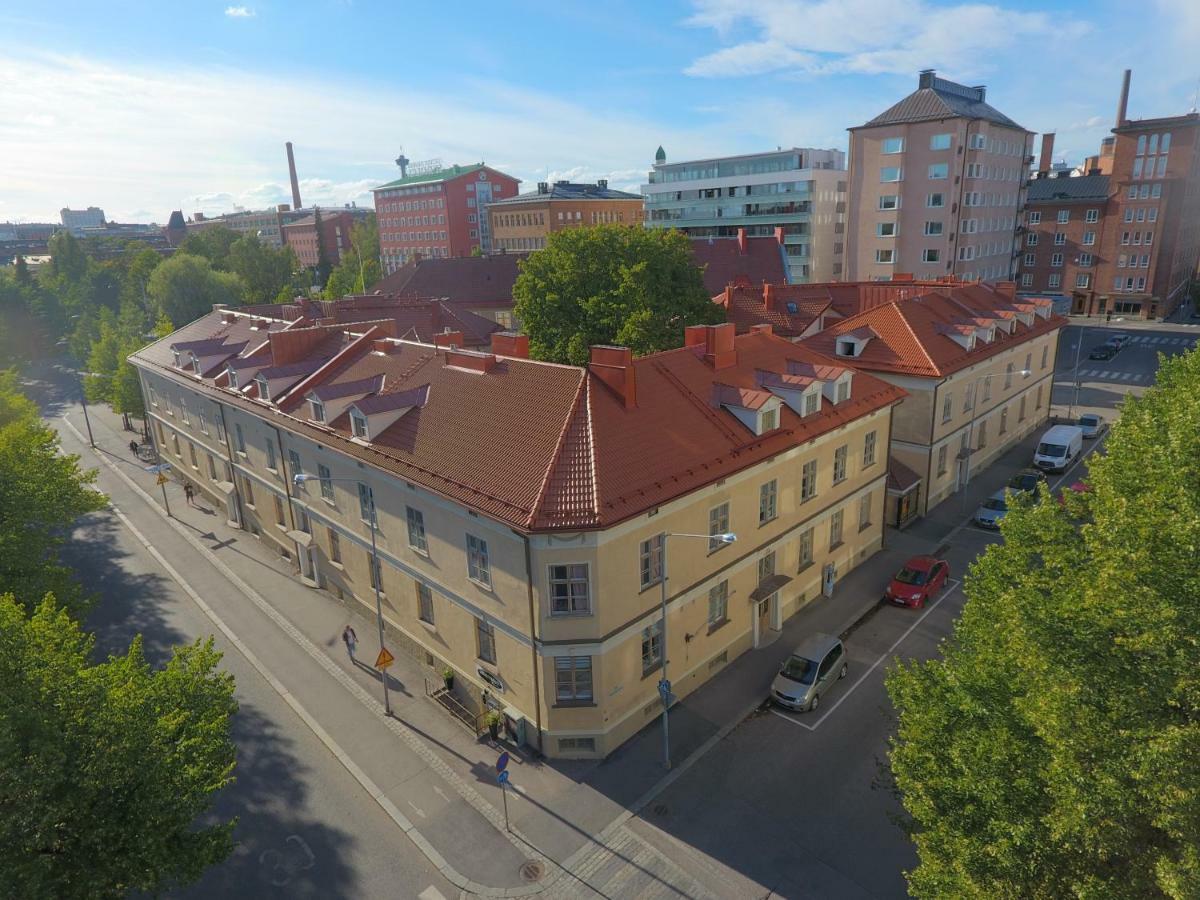 Central Aleksanteri Tampere Bagian luar foto